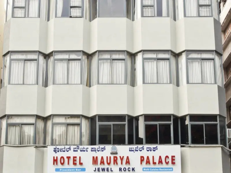 Palace Plaza