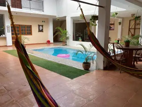 IGUANA HAUS IQUITOS