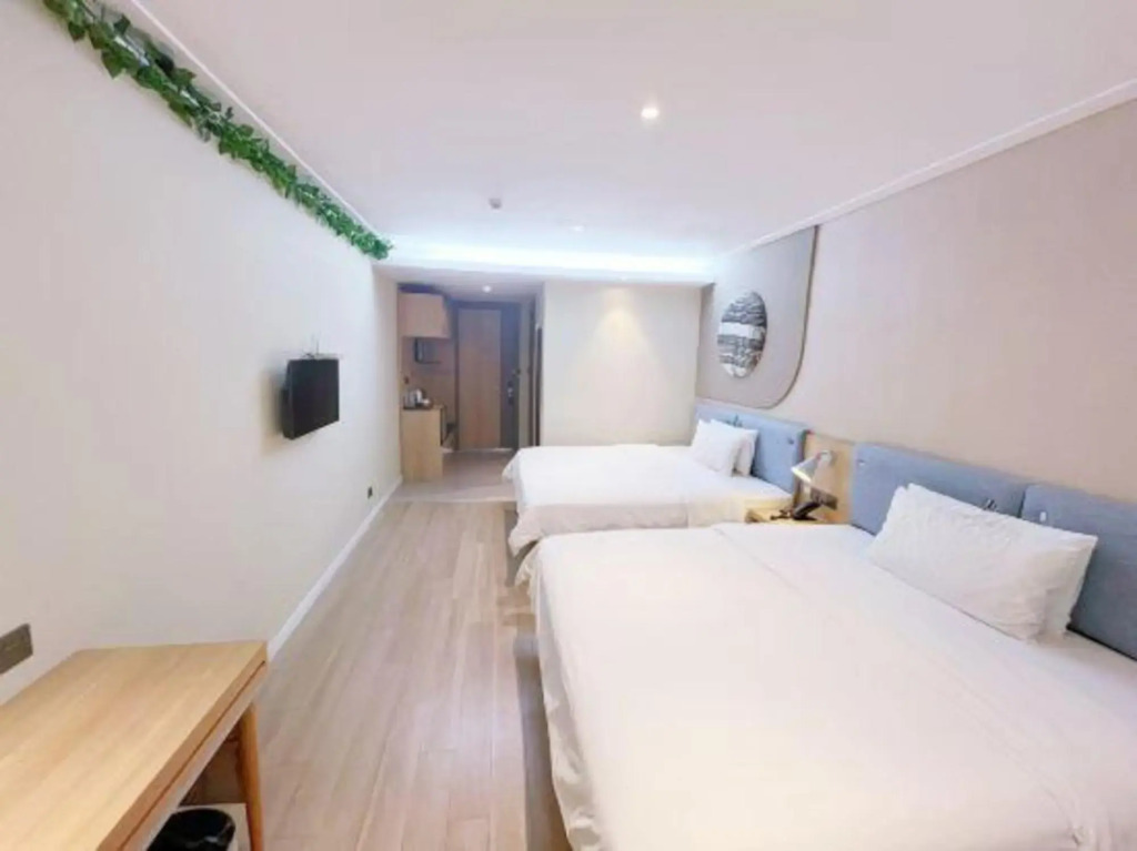 Home Inn NEO (Manzhouli Pedestrian Street store)