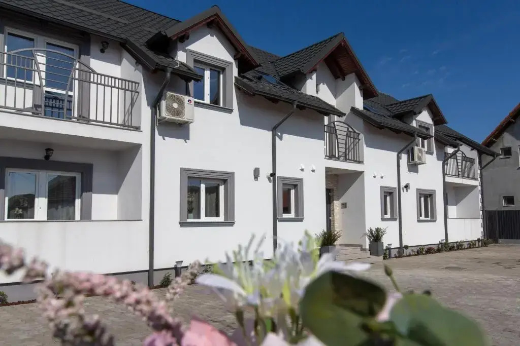 Apartament Saguna