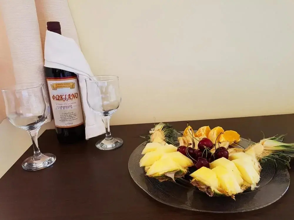 Sonia Hotel & Suites
