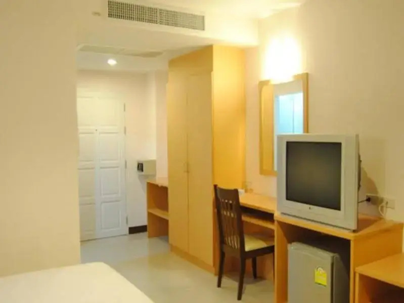 Baan Manthana House