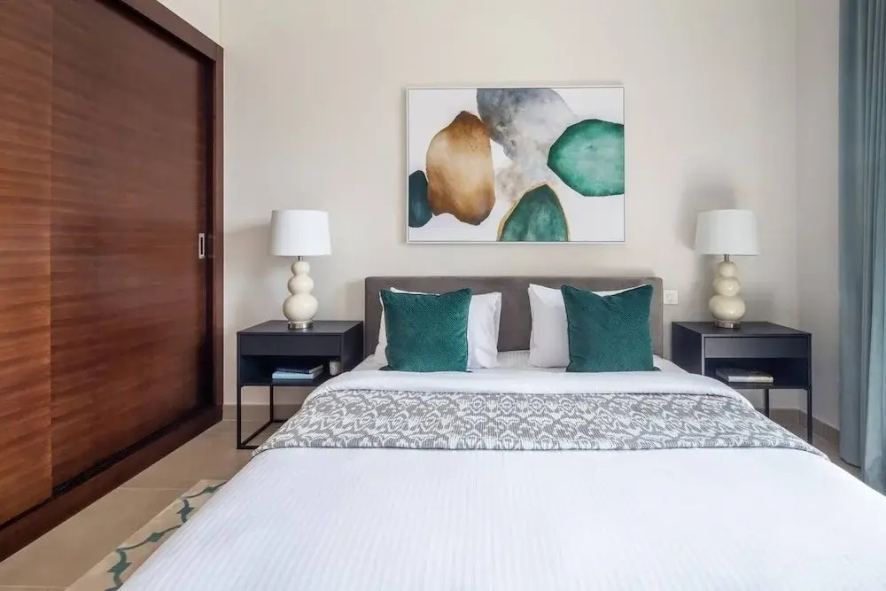 Ornate 1BR w/ Breathtaking Marina Views!