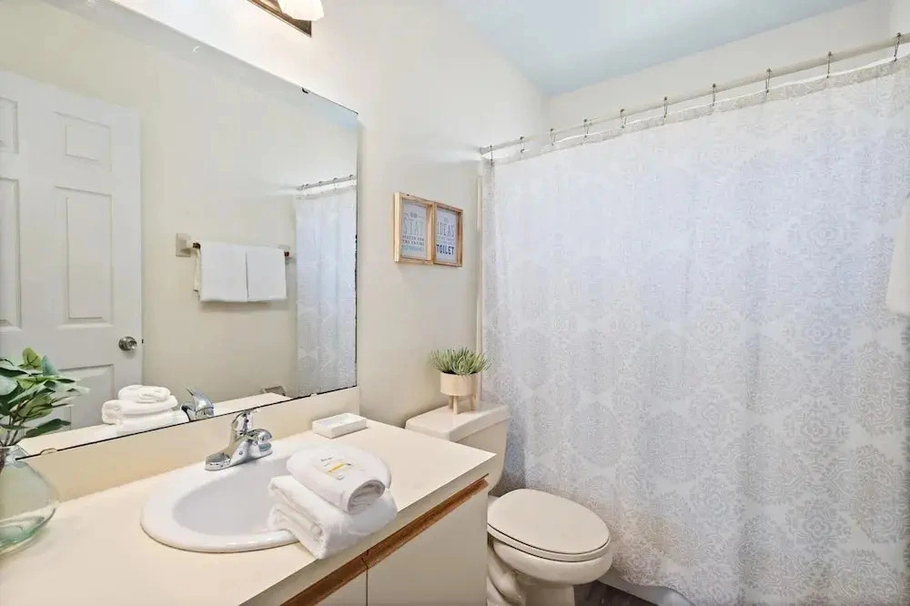 Villas at Somerset 3 Bedroom Condo Amenity Access 3 Condo