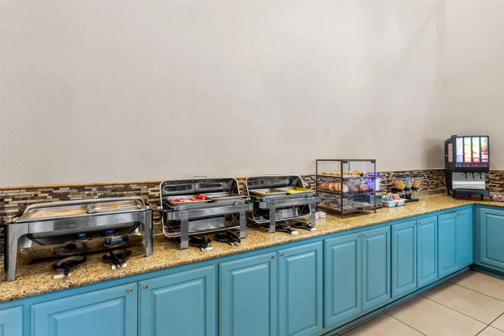 Country Inn & Suites by Radisson, Beckley, WV