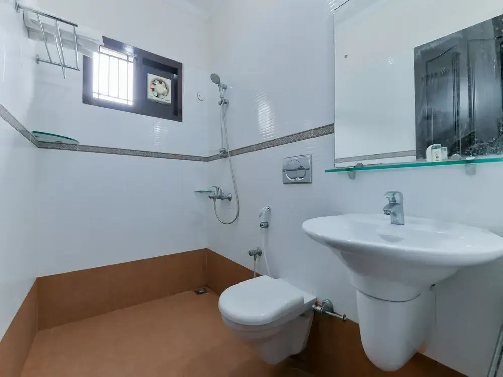 OYO 14697 Home Modern 1 BK Fort Kochi