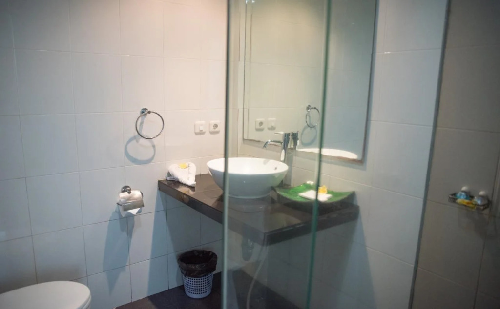 Puri Garden Hotel & Hostel