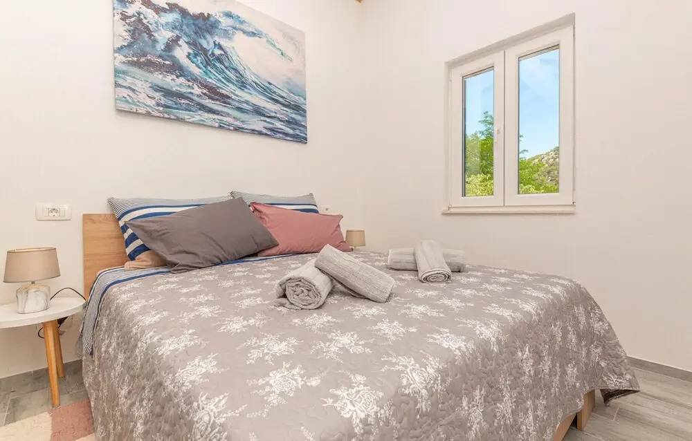 3 Bedroom Cozy Home In Skradin