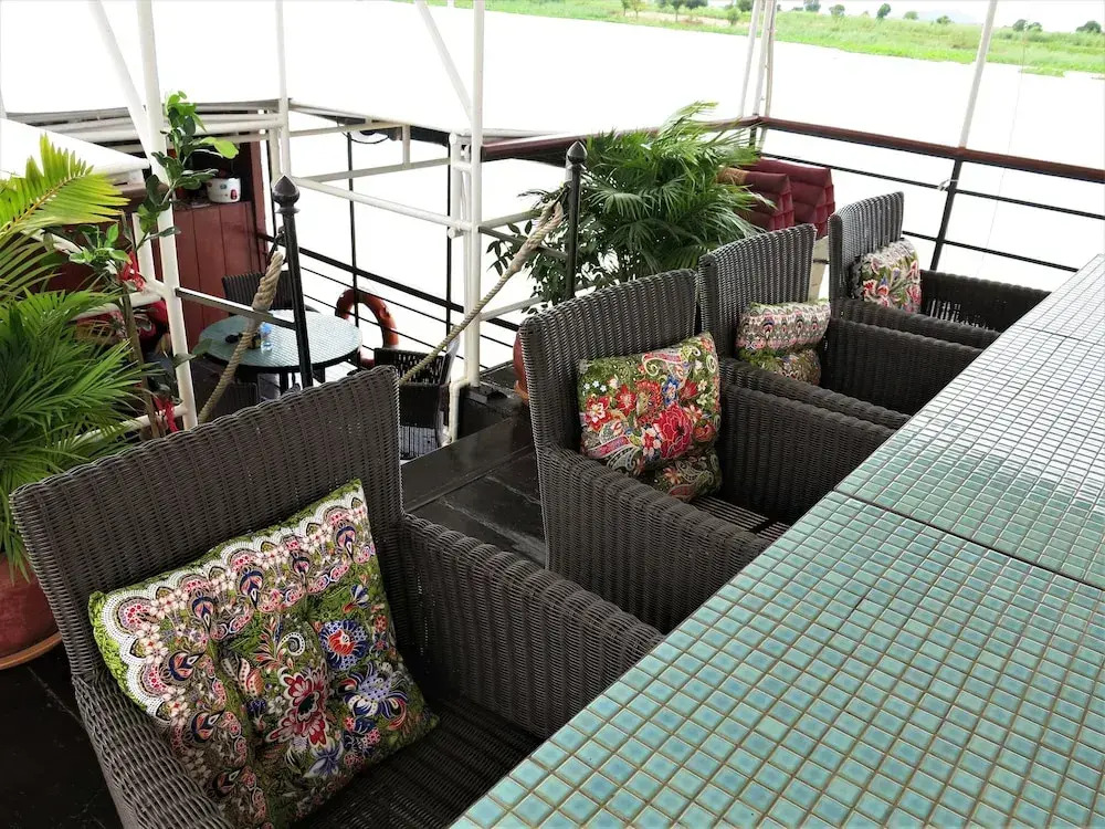 Phocea Cruise Siem Reap to Phnom Penh