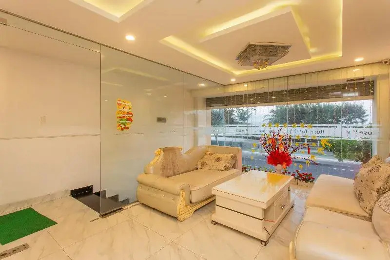 OYO 783 Rose Hotel