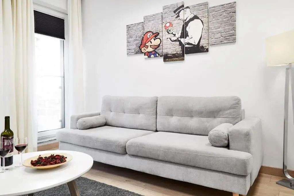 Prestige Apartaments 79