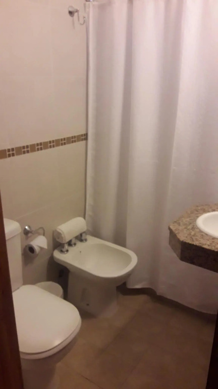 De la Plaza Hotel y Apart