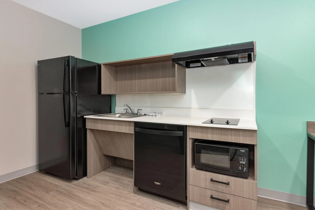 ECHO Suites Extended Stay by Wyndham Dallas Plano/Richardson