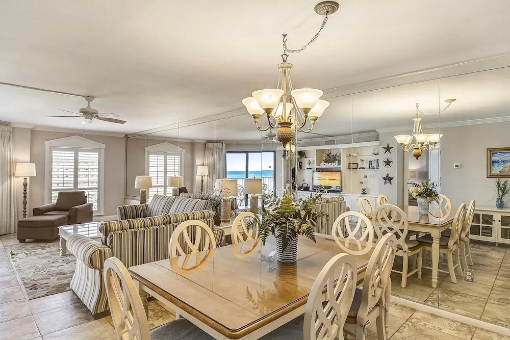 Inlet Reef 516 2 Bedroom Condo by RedAwning