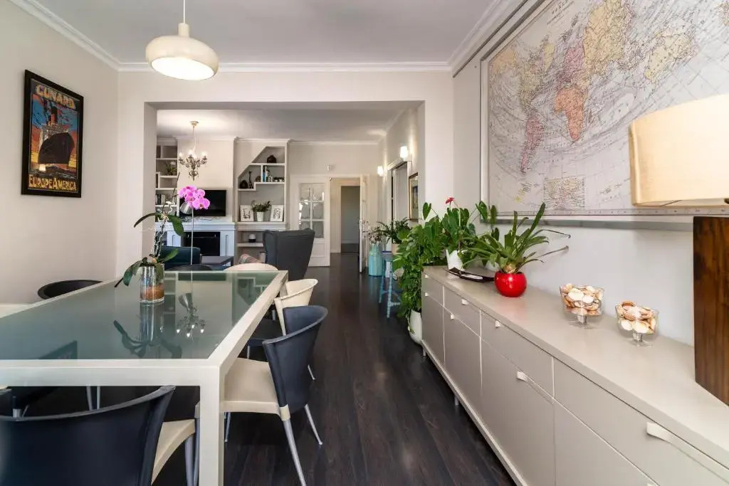 VB Velázquez 6BDR Villa Marina