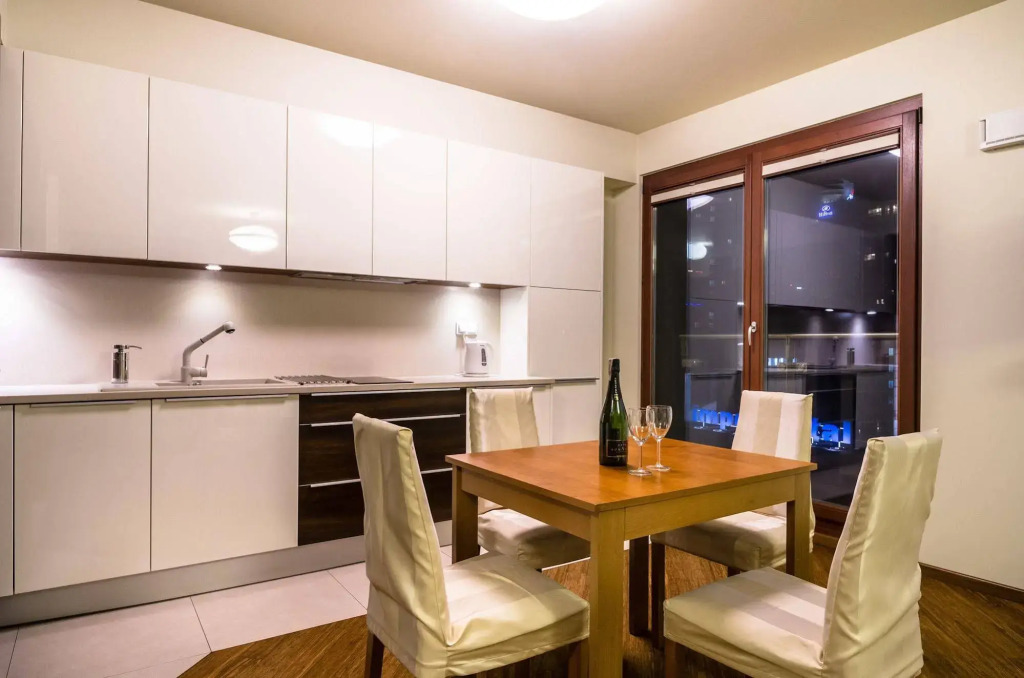 Silver Apartments