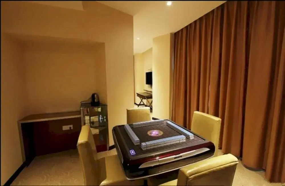 Xinben Business Hotel