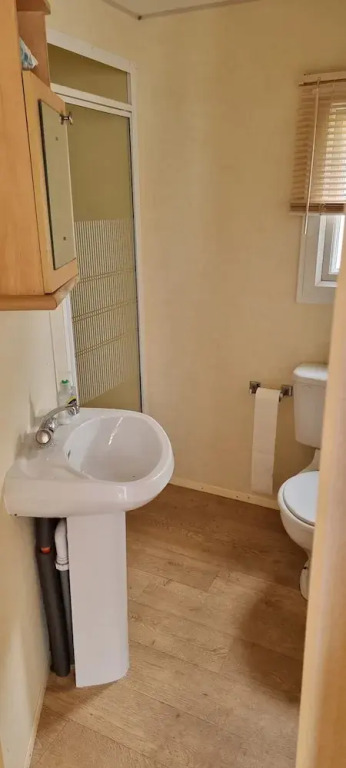 8 Berth Caravan Direct Beach Access