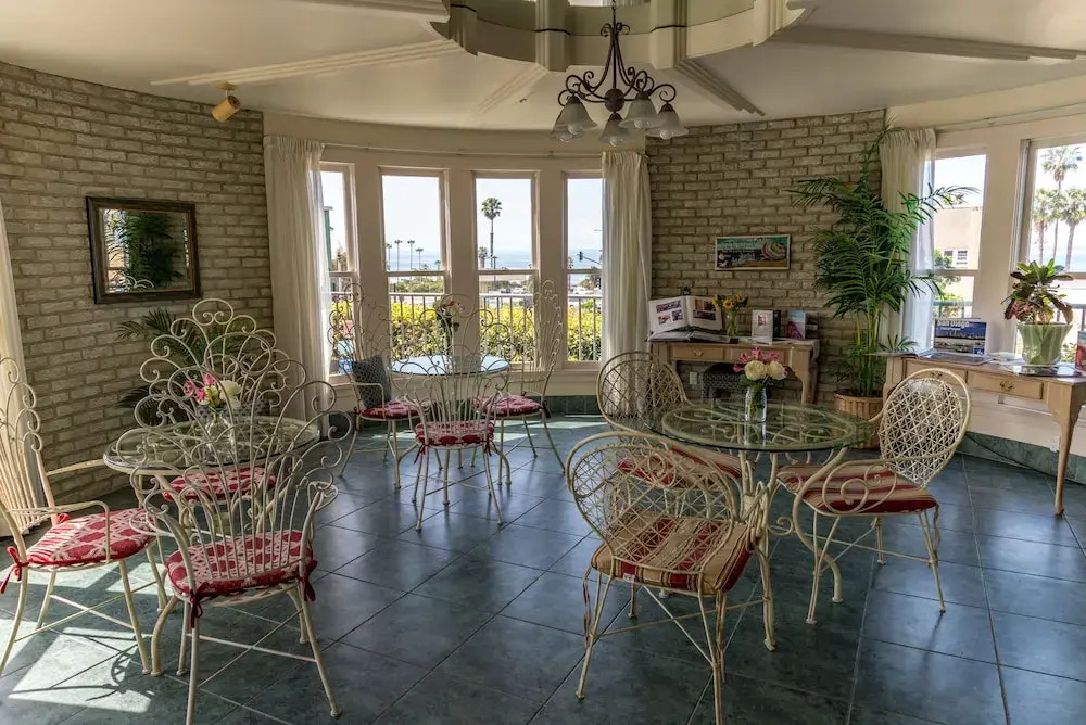 Cardiff By The Sea Lodge