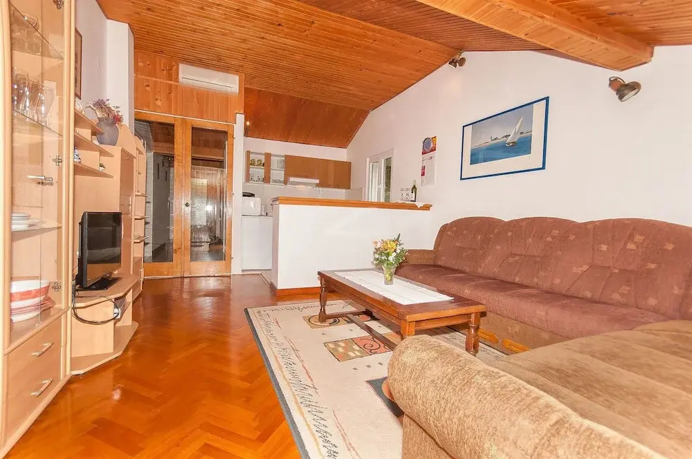 Apartment Miho