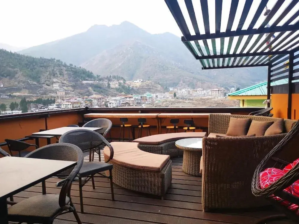 Ludrong Hotel
