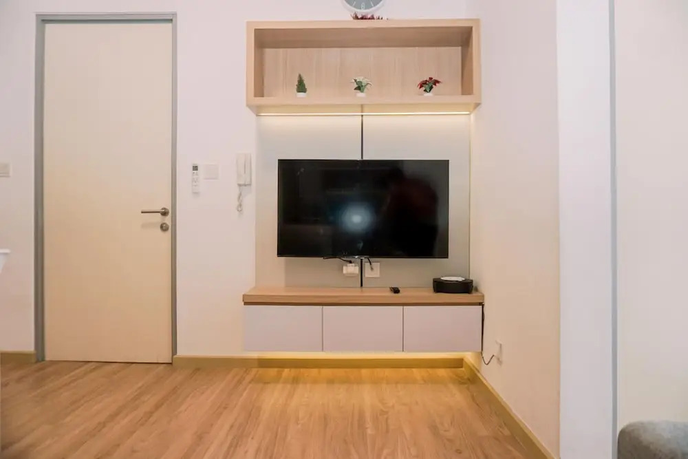 Modern Look 2Br Apartment M-Town Residence