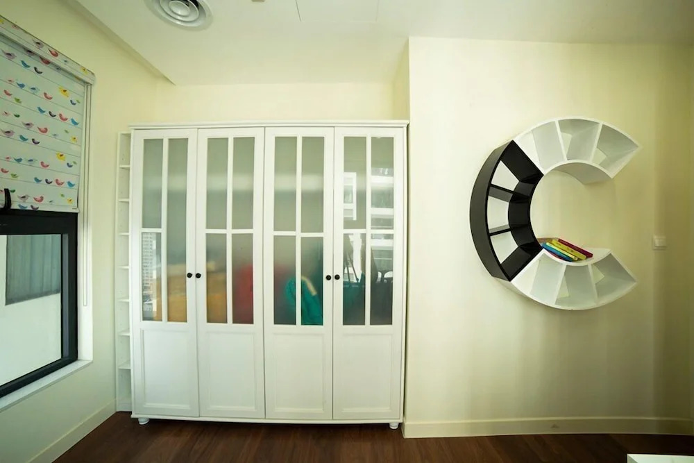 *BOM HOMES* IMPERIA GARDEN RESIDENCE APARTMENT