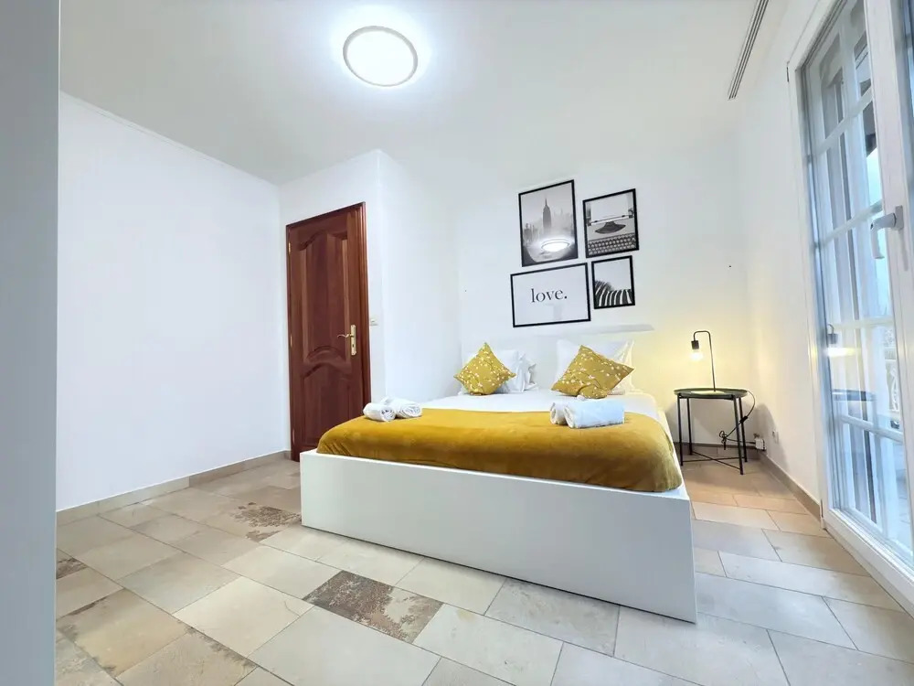 Spacious 4 bedrooms House