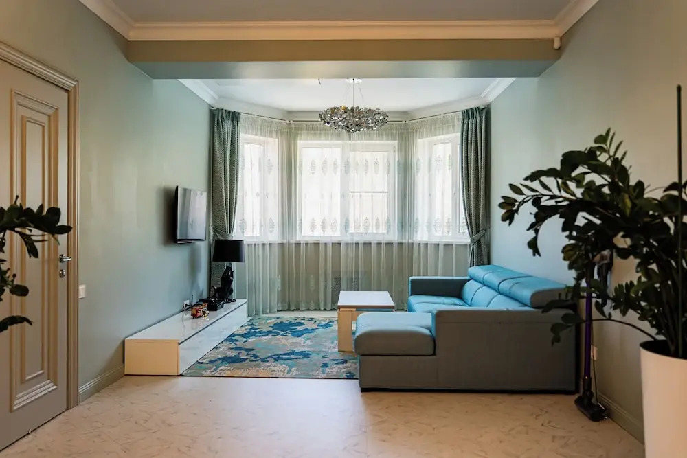 Leon Residence