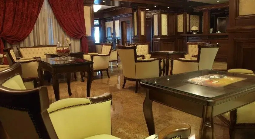 Hotel Dacia Sud