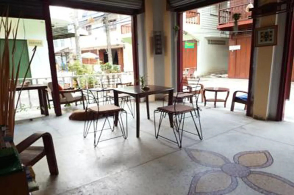Taya's place