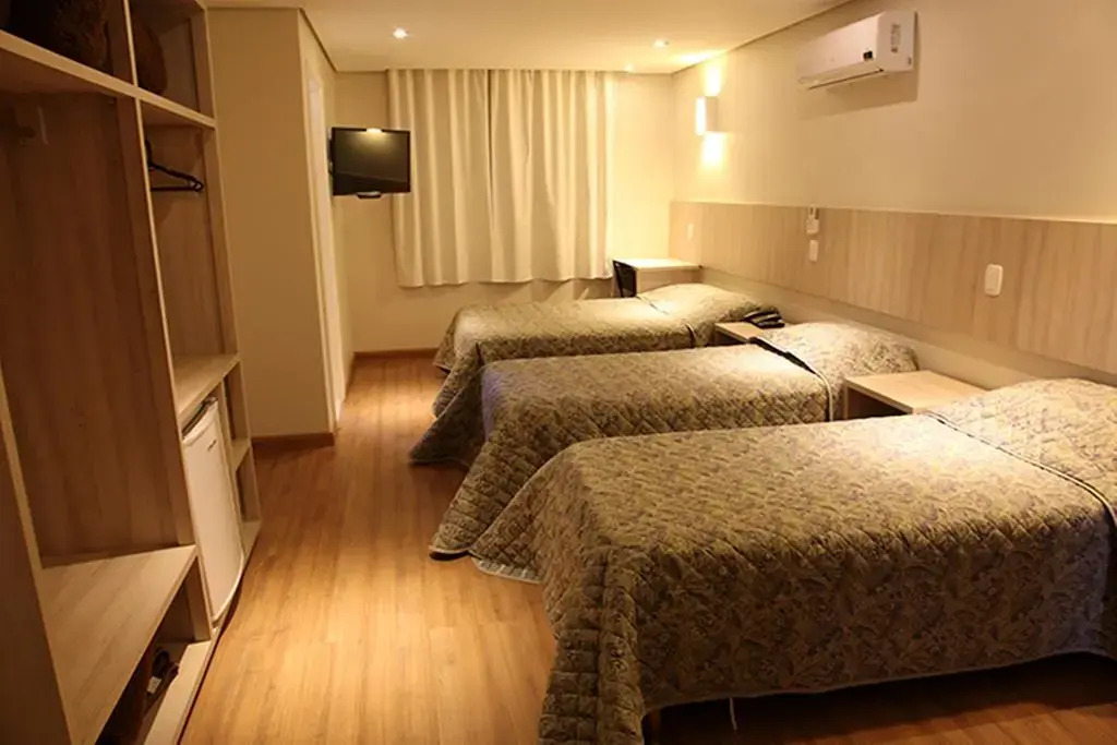 Golden Hotel - O MAIS CENTRAL - Pet Friendly