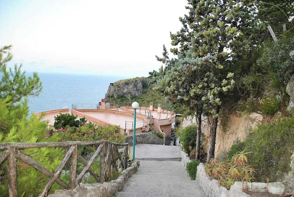 Villa Romantic Cove