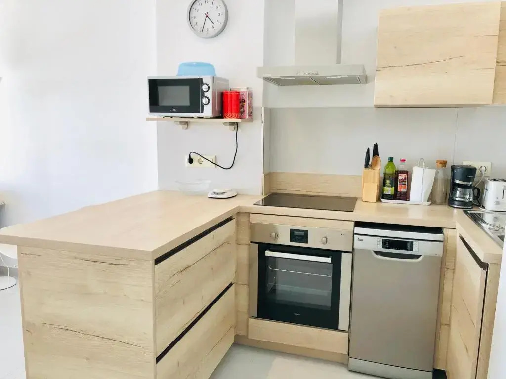 ROC MAR 3 3D - Apartamento cerca del centro y de la playa - terraza con vistas al mar y al puerto