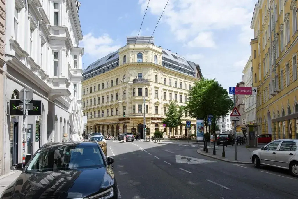 City Apartment