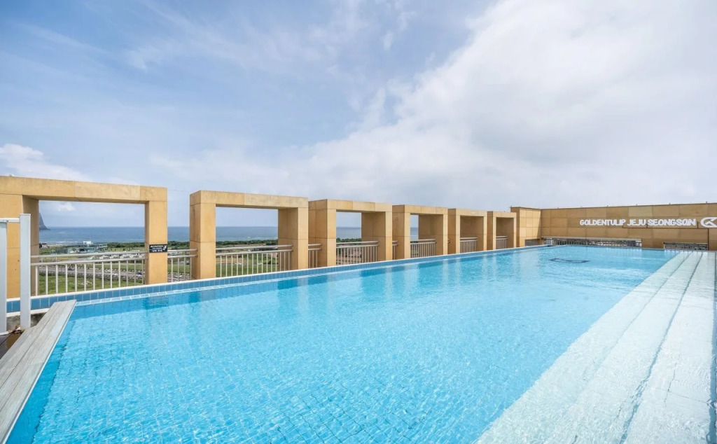 Golden Tulip Jeju Seongsan Hotel