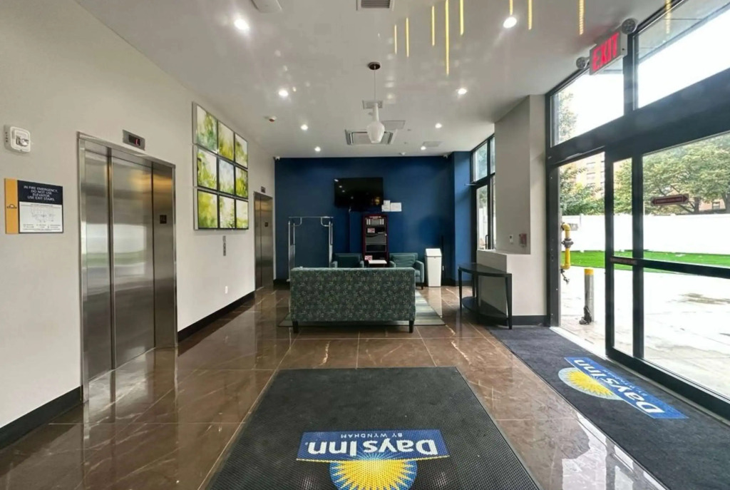 Days Inn by Wyndham Brooklyn / Eastern Parkway