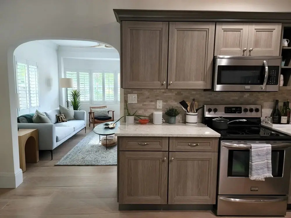 Northwood Haven - Light-Filled Bungalow Close to Rybovich Marina