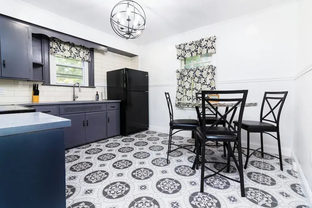 5Br, 1.5 Ba Close To Niagara Falls State Park