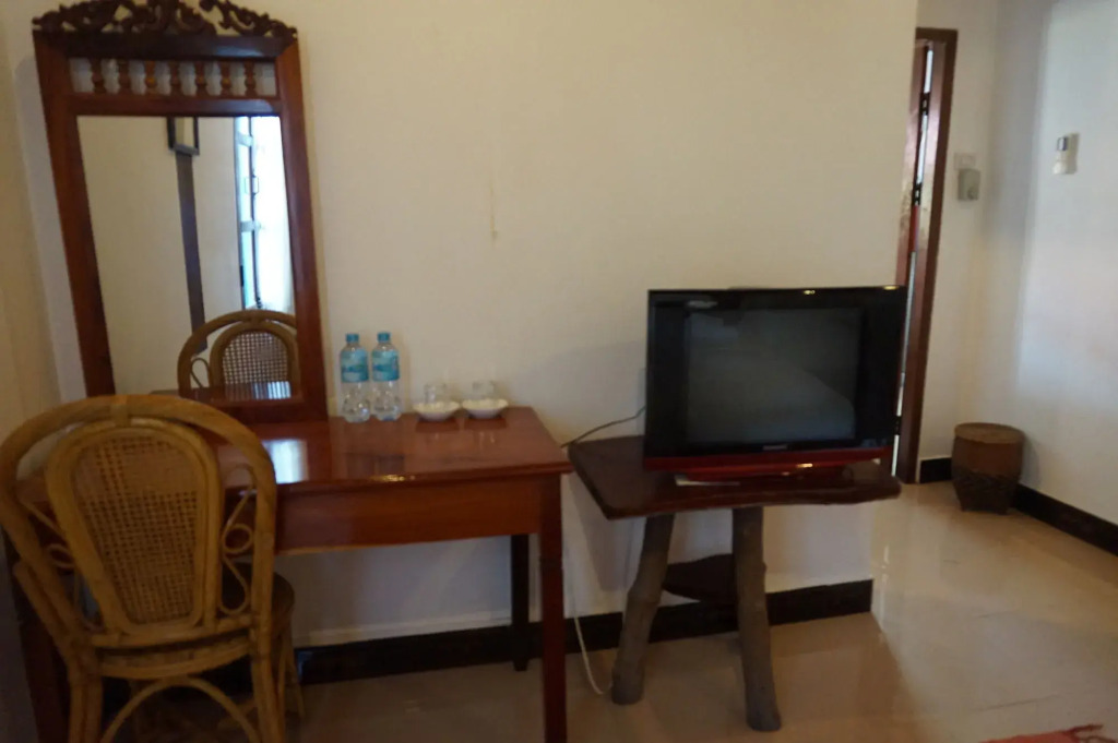 Ouis Guesthouse