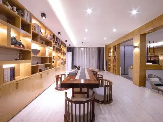 Deng Yigeren Hostel