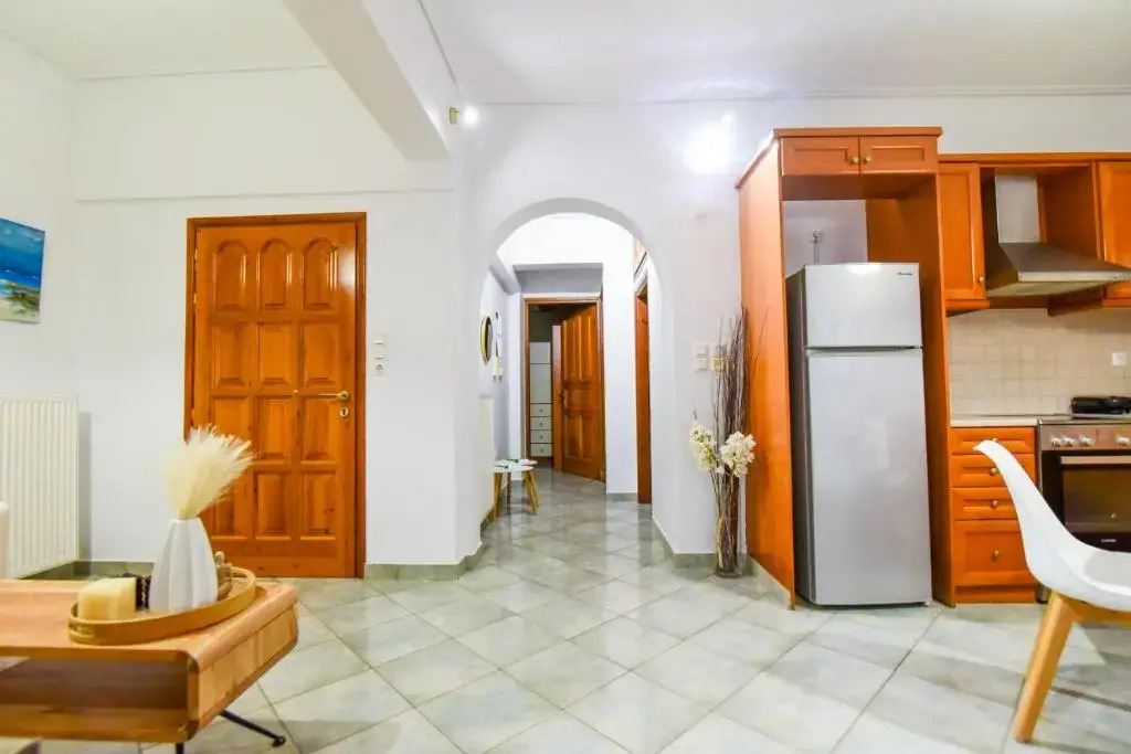 Drosia Residence 150m from Saint George Beach
