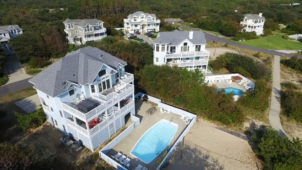 Treasure Island - 6 Br home by RedAwning