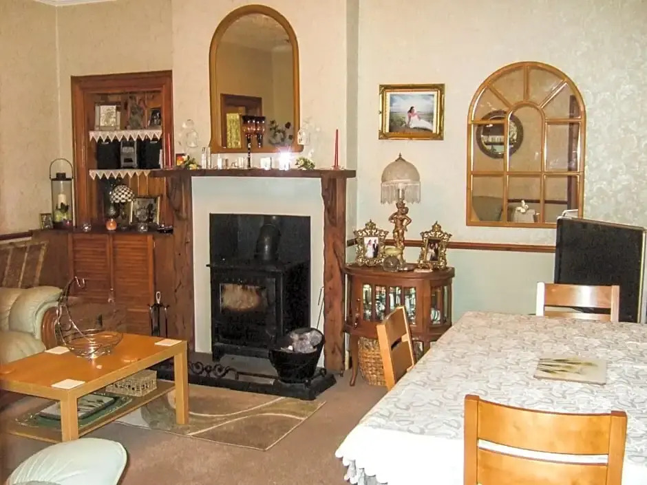 Anchorage B&B