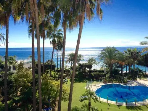 GRAN MARBELLA APARTMENTS by Coral Beach