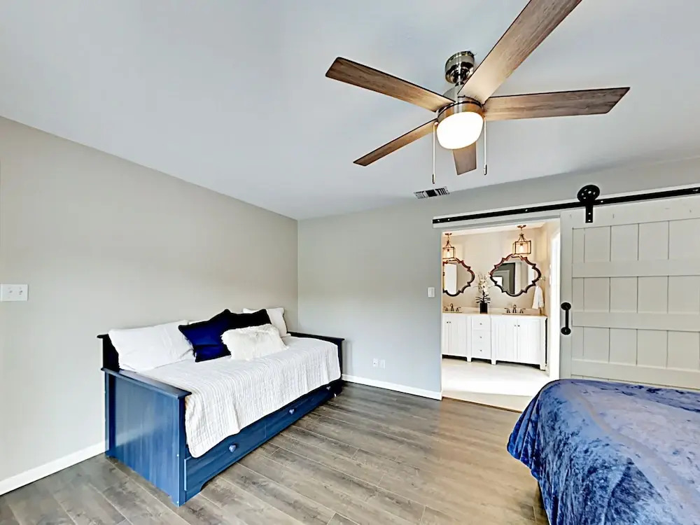 Zilker Zen - 3 Br Home