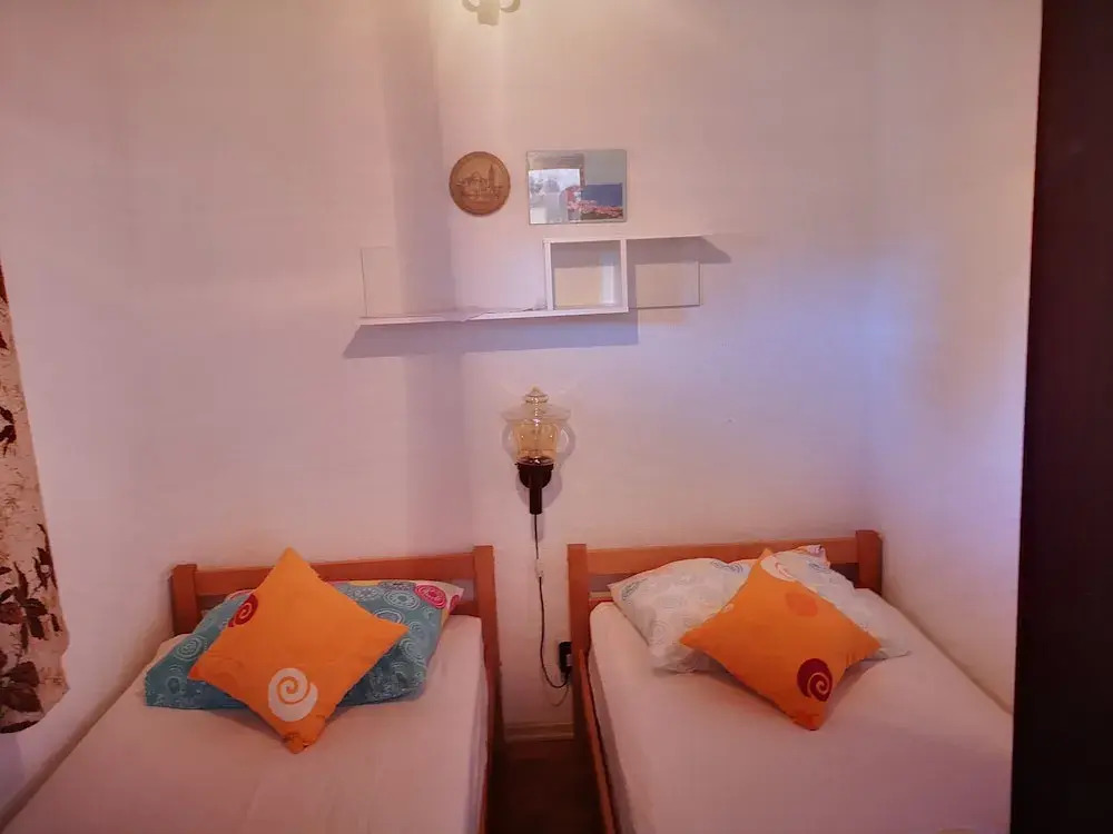 Apartment Babi Artatore