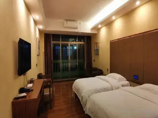Wenchang Yedao Holiday Hotel (Wenqing Avenue, Qinglan Town, Wenchang)