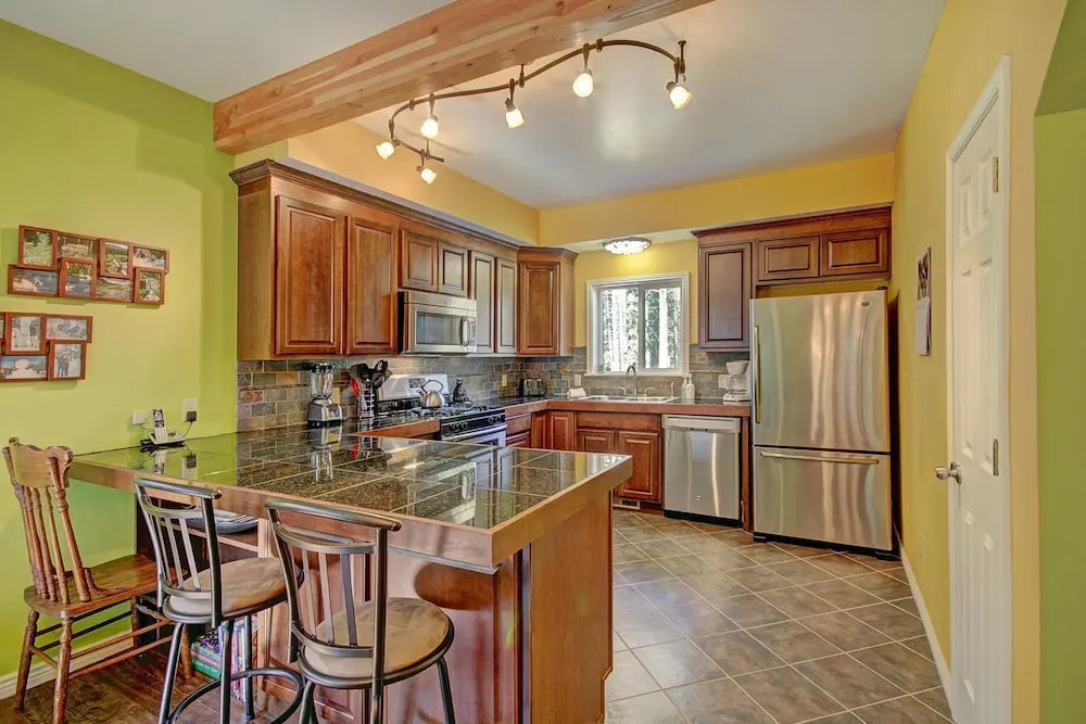 Spruce Creek Lodge House 4 Bedrooms 3 Bathrooms Home