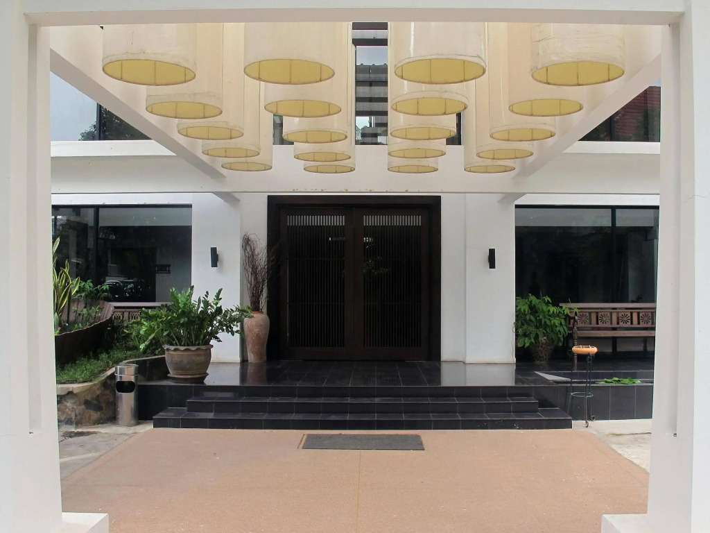 OYO 807 Suan​ Dok​ Kaew​ Hotel​